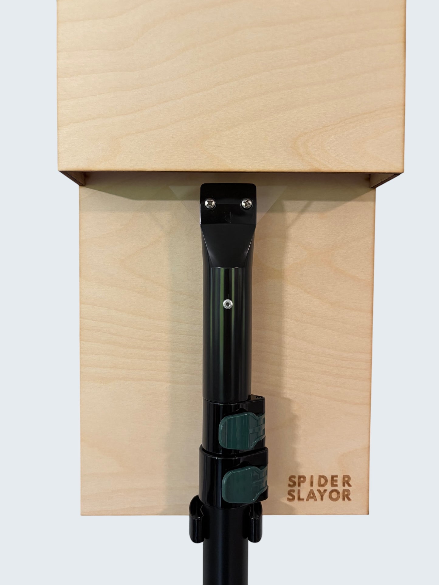 Spider Slayor™ Hanging Storage Unit